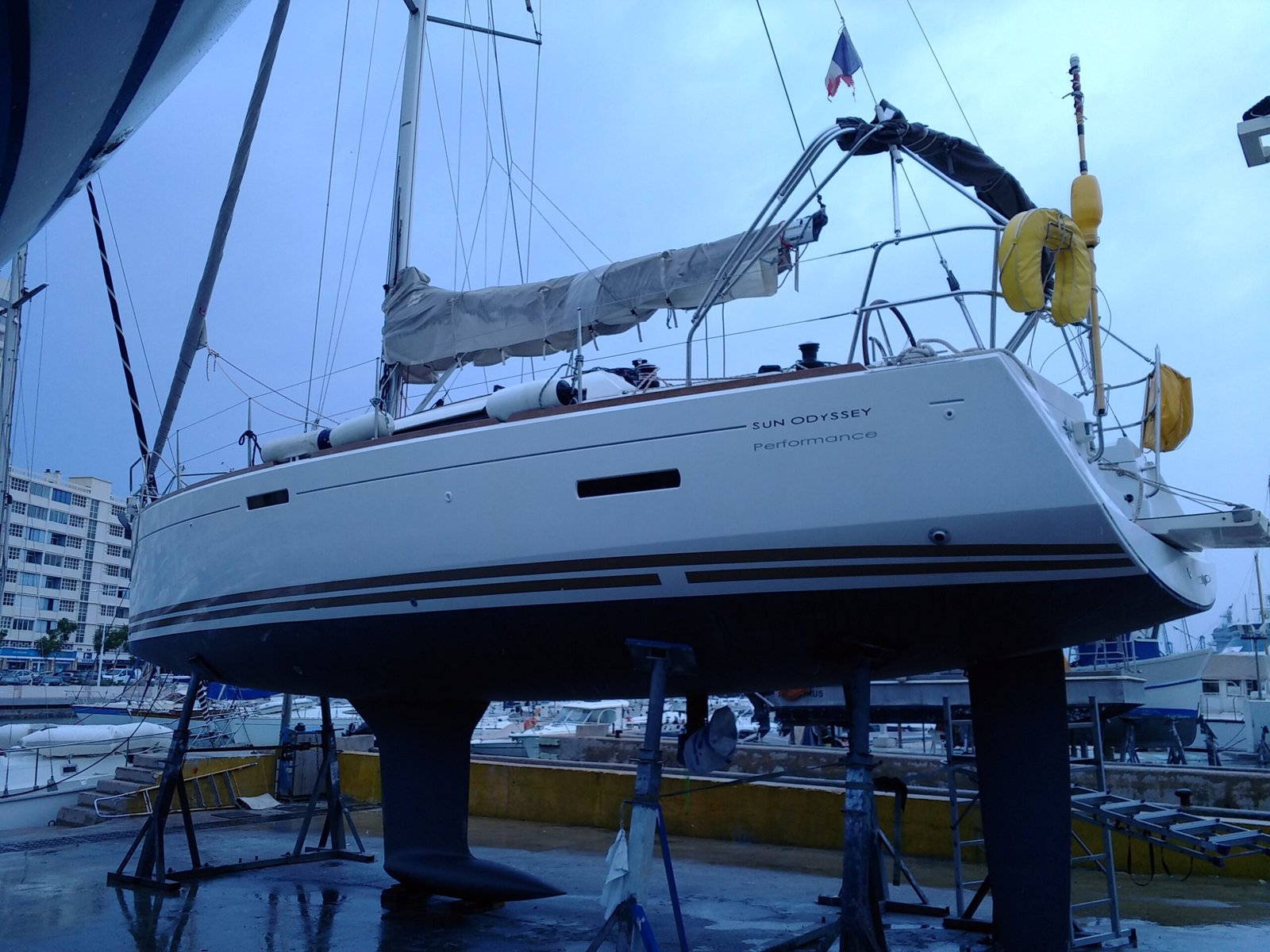 2012 37.2 foot Jeanneau Sun Odyssey 379 EUR 120000