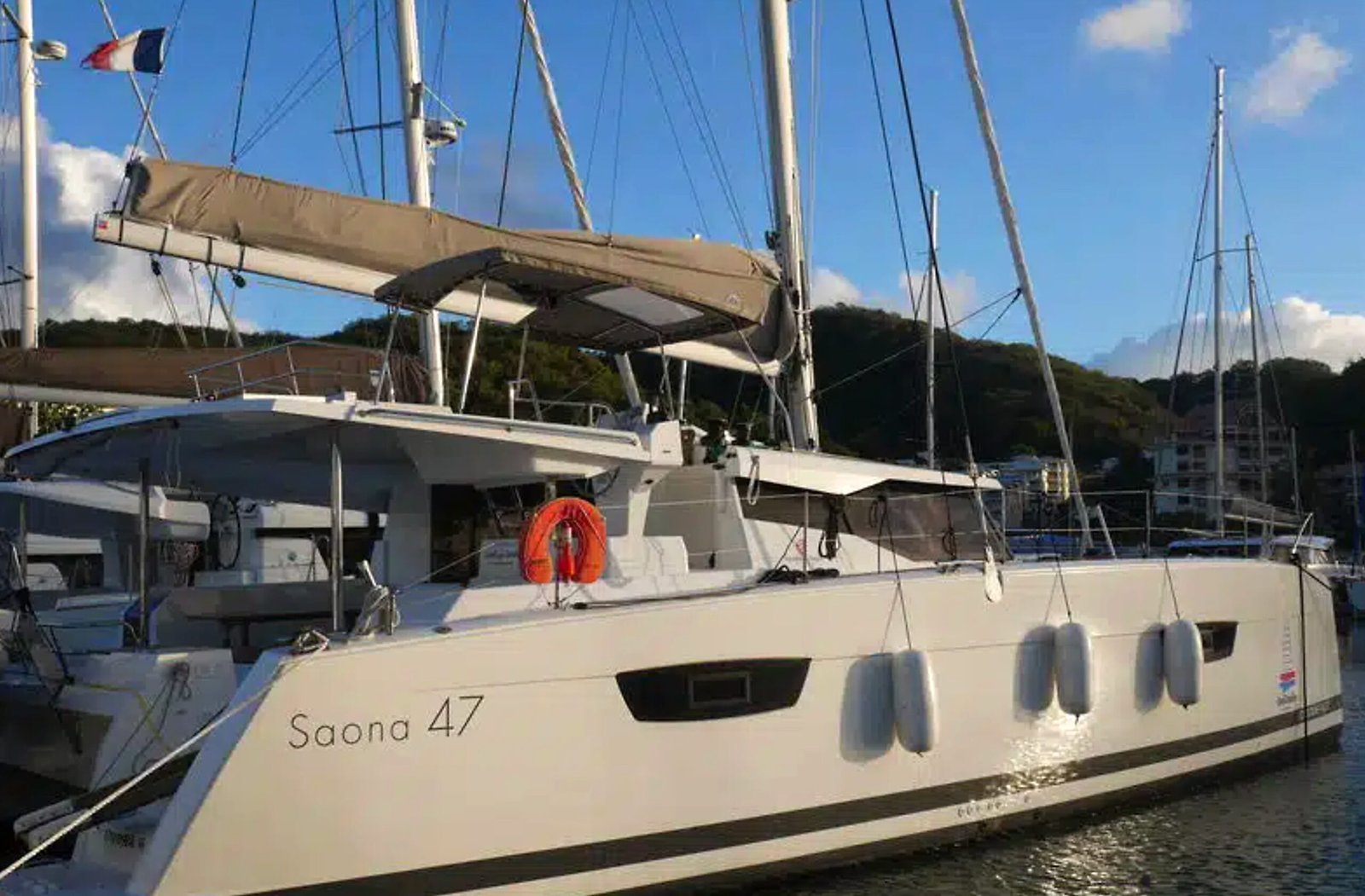 2018 45.7 foot Fountaine Pajot Saona 47 EUR 430000