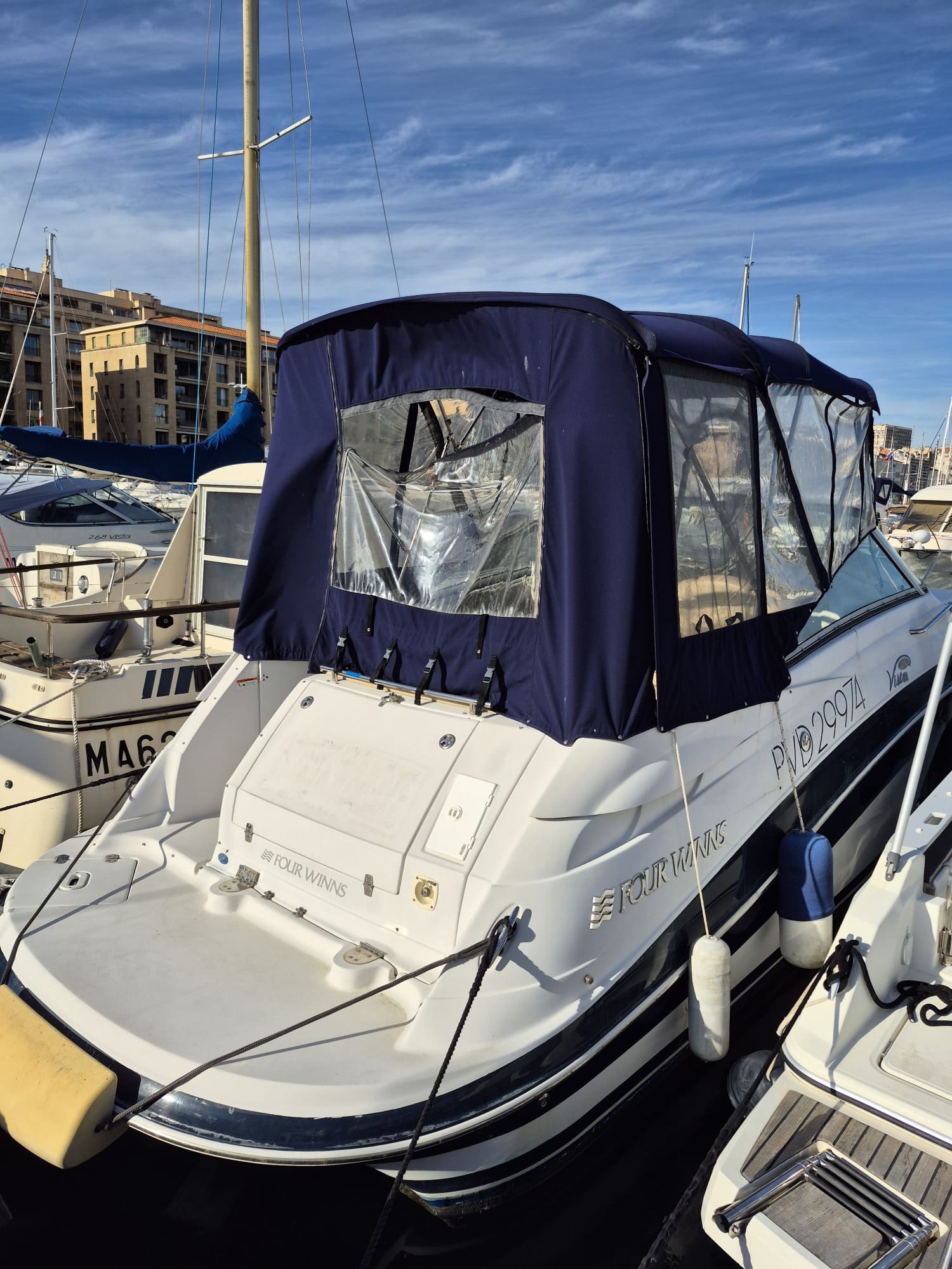 2006 28.5 foot FOUR WINNS 278 VISTA EUR 29900