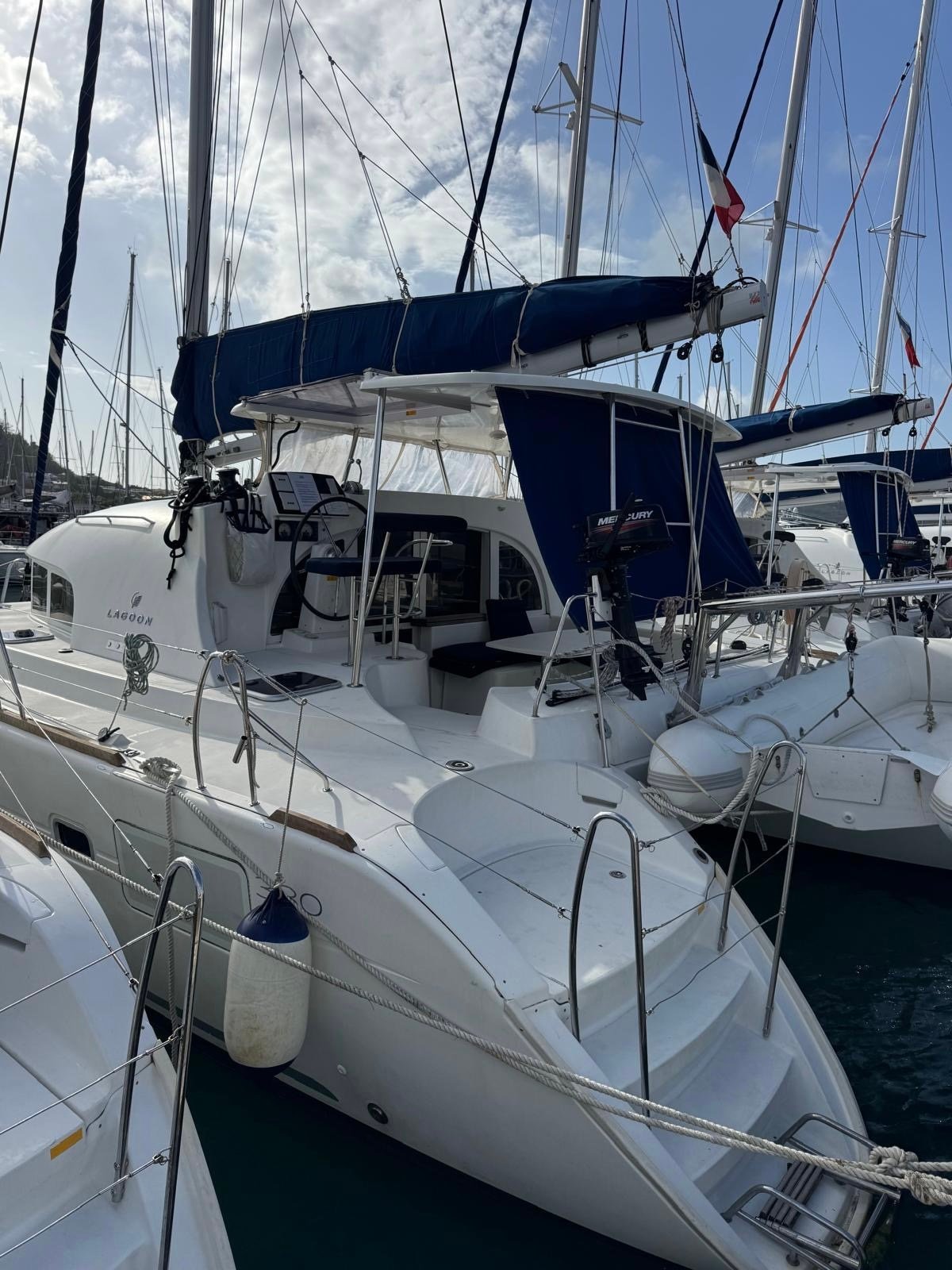 2018 37.9 foot LAGOON 380 EUR 180000