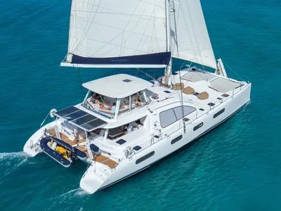 2004 62 foot Robertson & Caine Leopard 62 USD 695000