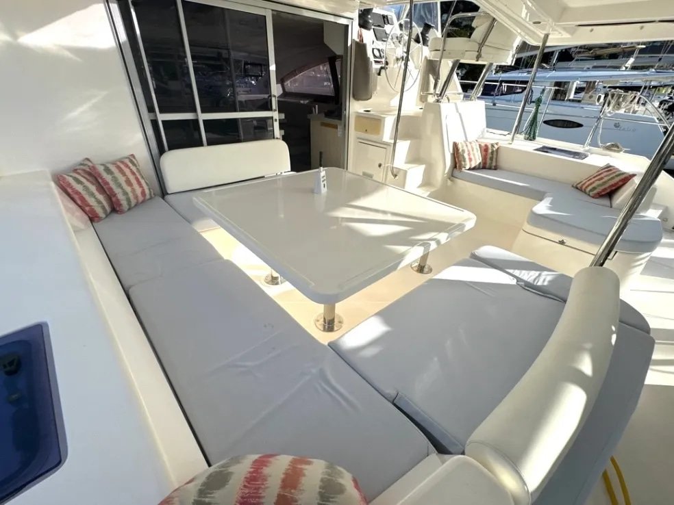 Thumbnail 11