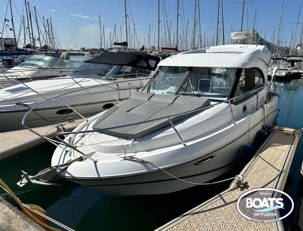 2016 33.5 foot Beneteau Antares 30 S EUR 129900